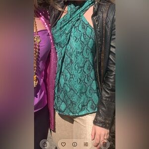 DO+BE Teal and Black Patterned Fabric